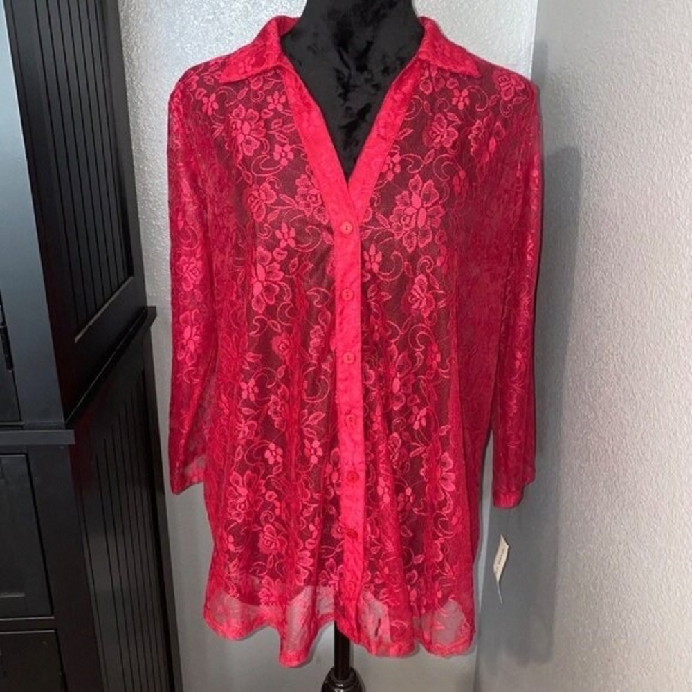 Kay Unger Red Floral Lace Button-Down Blouse